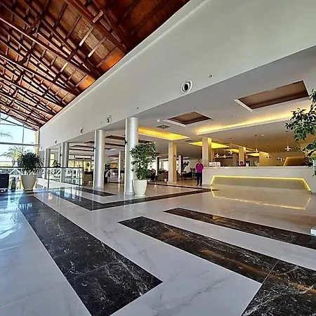 Ξενοδοχείο Village Tuerkiye 4*